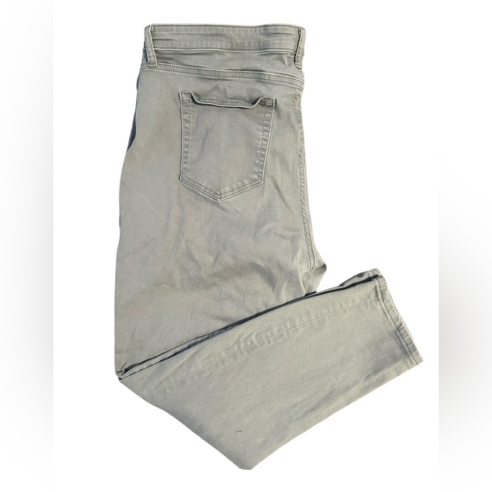 GAP Skinny Jeans